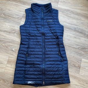 Columbia extra long vest. Navy Blue